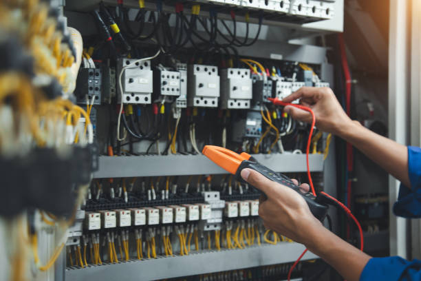 Best Electric Panel Repair  in Vandalia, MO